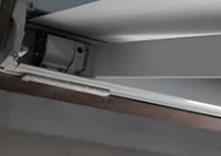 4 Маркиза автомобильная РИФ 4,0х2,5 м кассетная, привод механический, электромотор, корпус белый