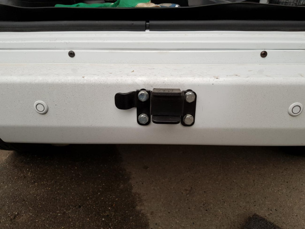 Калитка РИФ с квадратом под фаркоп в штатный задний бампер УАЗ Патриот Калитка РИФ с квадратом под фаркоп в штатный задний бампер УАЗ Патриот