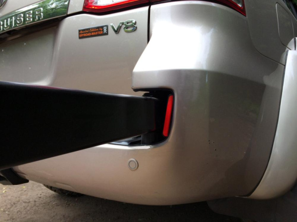 Калитка РИФ с квадратом под фаркоп в штатный задний бампер Toyota Land Cruiser 200 (под штатн. диск) Калитка РИФ с квадратом под фаркоп в штатный задний бампер Toyota Land Cruiser 200 (под штатн. диск)