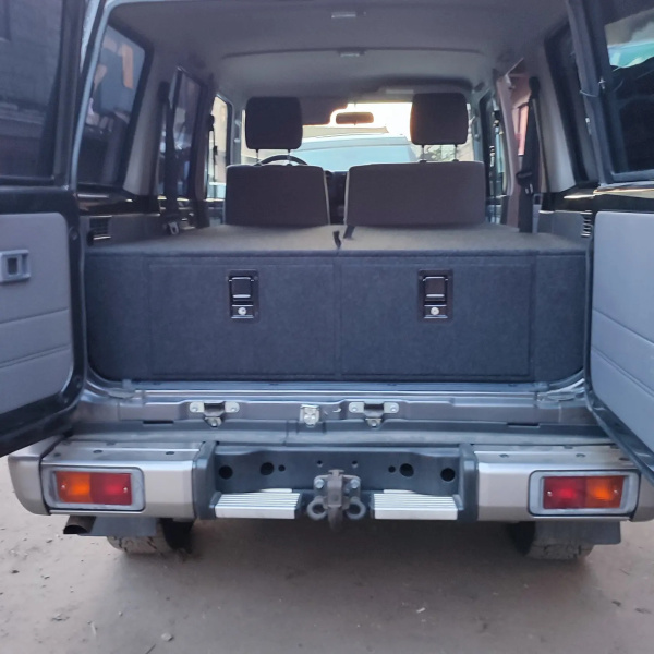 Органайзер в багажник для Toyota Land Cruiser 76 (2 выдвижных ящика+спальник)