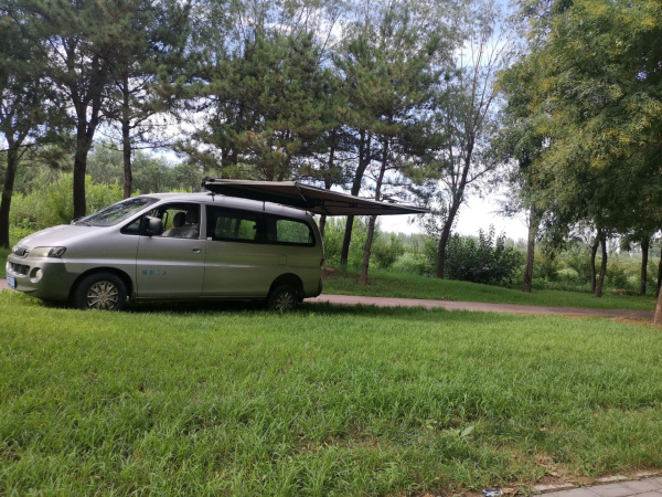 Маркиза автомобильная РИФ веерная, безопорная 2,3х2 м (левая), серая