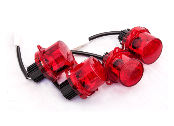 Бампер РИФ силовой задний VW Amarok с квадратом под фаркоп, калиткой и фонарями