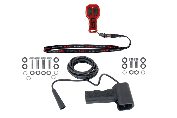 Лебёдка автомобильная электрическая 12V Runva EWB18000SSR влагозащищенная, синтетический трос