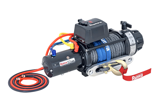 Лебёдка электрическая 12V Runva 12500 lbs 5720 кг (влагозащищенная) синтетический трос