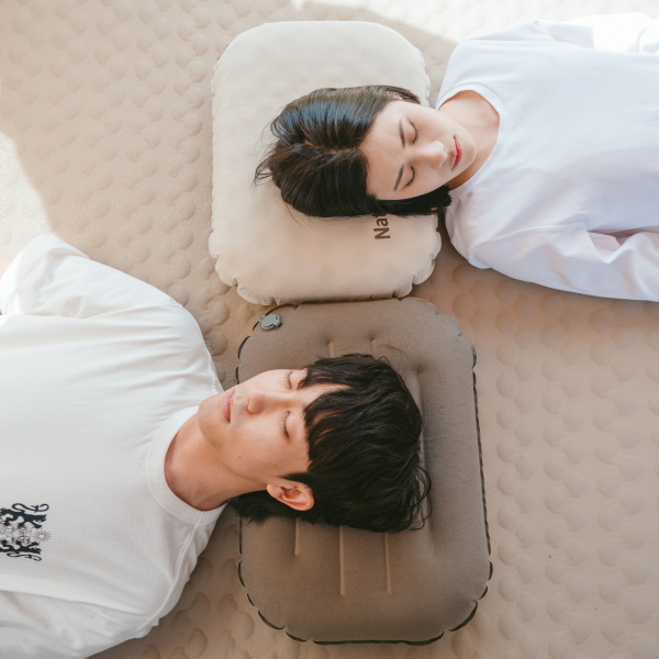 3 Подушка надувная Naturehike 52х32x12 см, бежевая 3 Подушка надувная Naturehike 52х32x12 см, бежевая