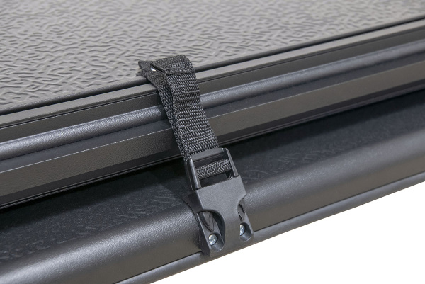 Крышка кузова Toyota Hilux Revo 2015+ трёхсекционная, алюминиевая, черная