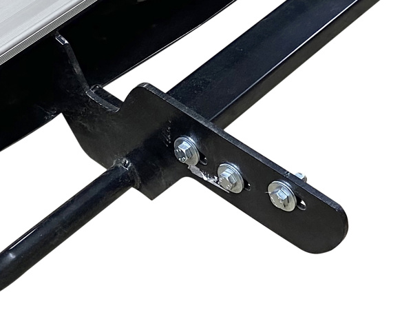 Бампер задний PIAK с фаркопом Isuzu D-MAX