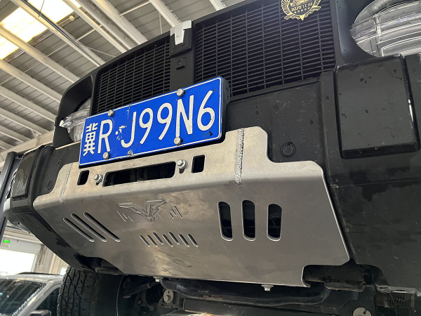 Защита Falcon переднего бампера для TANK 300 (без штатн. лебедки) Off-road Edition & City Edition, б