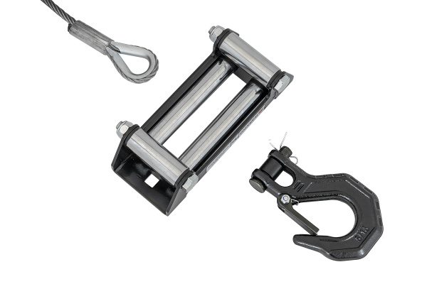 Лебёдка автомобильная электрическая 12V Runva EWV6000S 2722 кг (стальной трос)