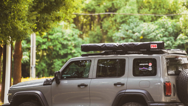 Маркиза автомобильная РИФ веерная, безопорная 2,0х2,0 м (левая)