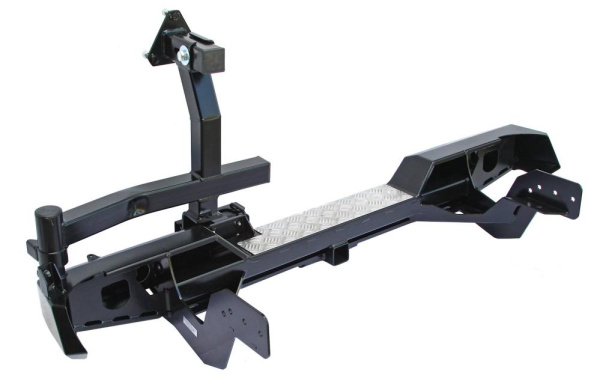 Бампер РИФ задний Mitsubishi L200 2005-2015 (кузов 1350 мм) с квадратом под фаркоп и калиткой