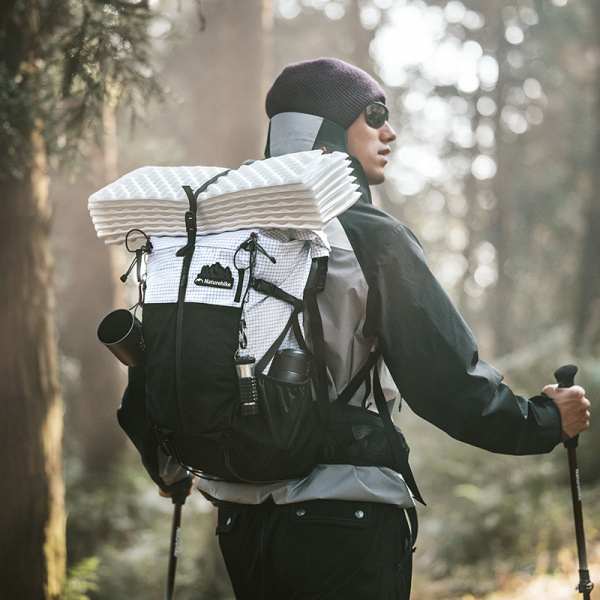 Рюкзак туристический Naturehike Helium Series 30+5 л, серо-белый
