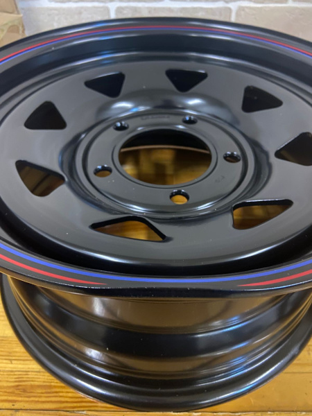 1 Диск усиленный ВАЗ НИВА стальной черный 5x139,7 7xR15 d98,5 ET+25 (треуг.) (уценка) (2 диск)